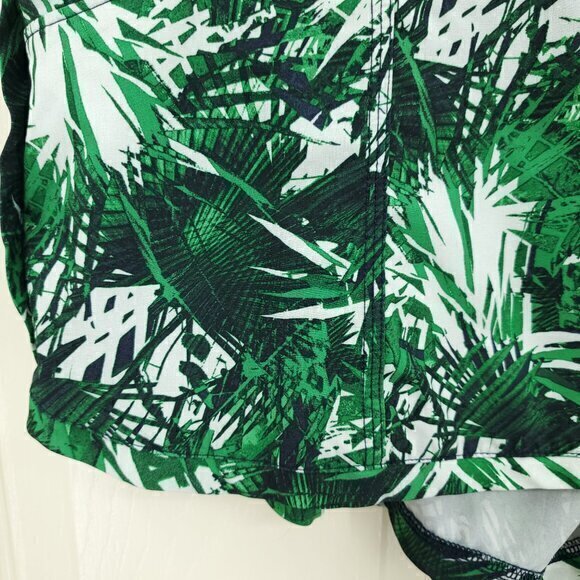 Athleta Tropic Stellar Short Pull On L Palm Tree Print Green/White - Picture 8 of 13